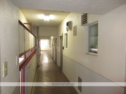 第１野村ビル[2K/34.2m2]の共用部4