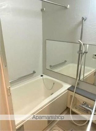 東京都世田谷区代田２丁目[1R/32.65m2]のバス