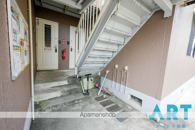 セントラルハイツ今村 A棟の玄関写真