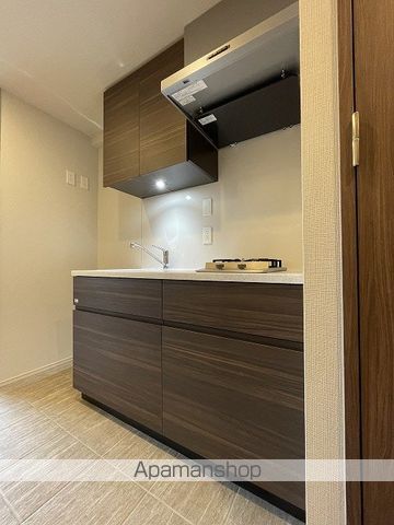 シーズンフラッツ青葉通一番町の内装写真