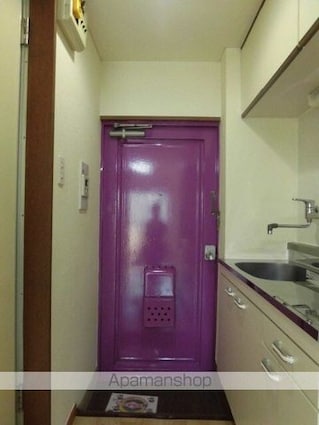 東京都世田谷区下馬５丁目[1R/20m2]の玄関