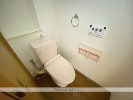 プレミュール[1LDK/42.38m2]のトイレ