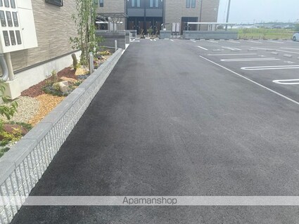 グランシエラⅠ[2LDK/59.55m2]の周辺3