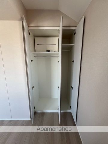 ラティエラ中野新井の内装写真
