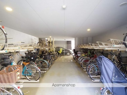 ＢＥＬＩＳＴＡ三鷹[2LDK/47.54m2]の共用部4