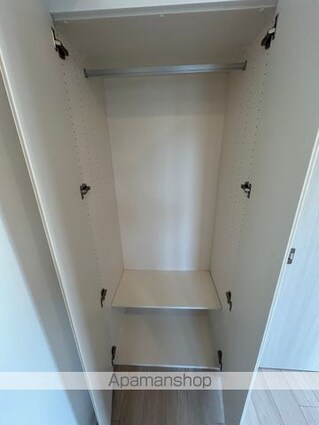 ザ・パークハビオ代々木[3LDK/75.14m2]の収納