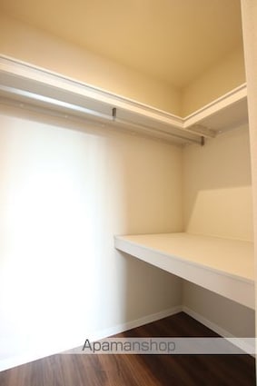 グランルージュ[1LDK/56m2]の収納