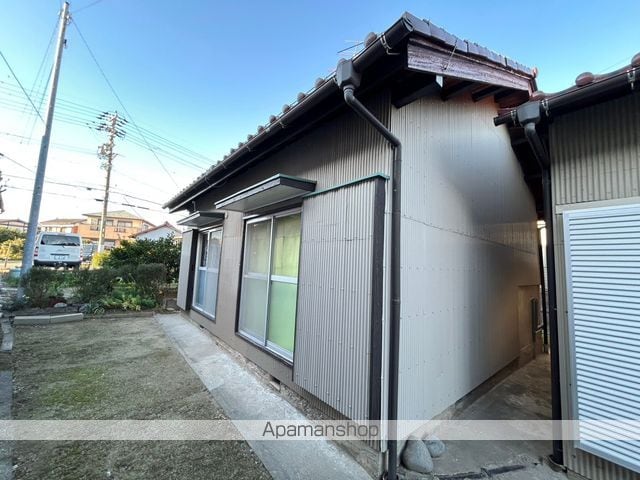 千秋町天摩26貸家の外観写真
