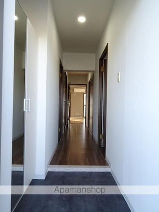 静岡県浜松市中央区領家２丁目[3LDK/58.32m2]の玄関