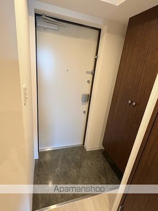 ＡｒｔｉｚＡ堺東[1K/27.45m2]の玄関