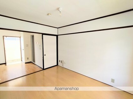 カルチェラタン・アパートメント[1K/20m2]のリビング・居間