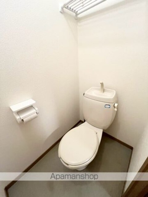 和歌山県和歌山市六十谷[2DK/40.92m2]のトイレ