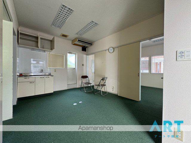 和泉北2丁目学習塾跡テナントの内装写真