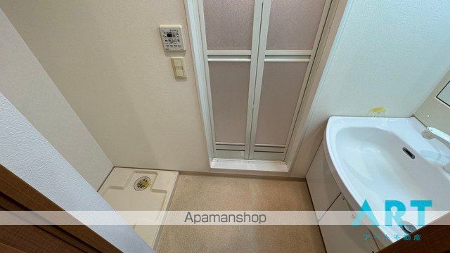 フィネス竹原の内装写真