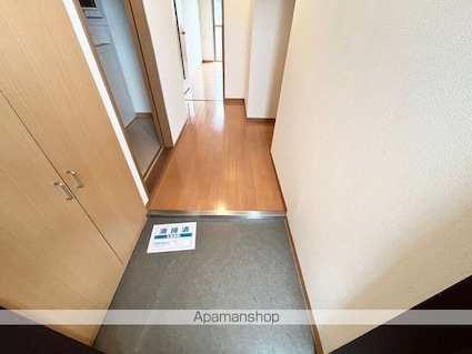 滋賀県長浜市口分田町[2LDK/56.21m2]の玄関