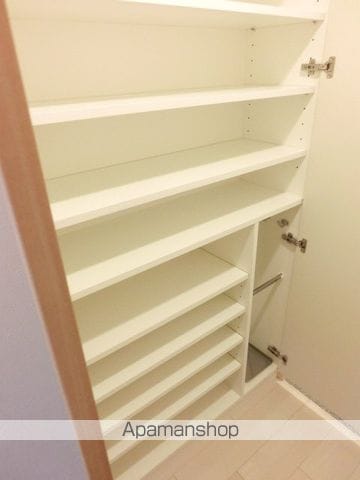 CLEBI0S TENMABASHIの内装写真