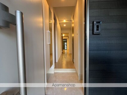 ルピナス　イースト[1K/27.02m2]の玄関