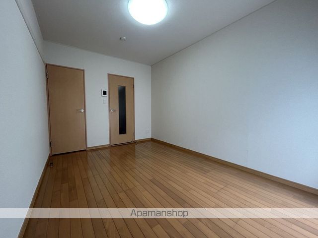 レオパレスRURINAの内装写真