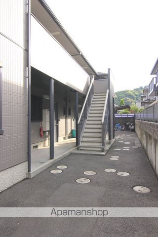 パークヒル津田 C棟の玄関写真