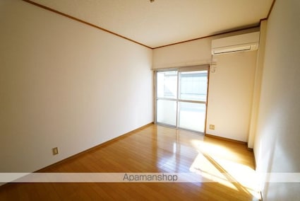 ヴィラ・ドゥマン[1K/19.87m2]のリビング・居間