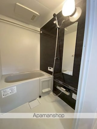 Ｄーカヴェリ本千葉[1LDK/45.78m2]のバス