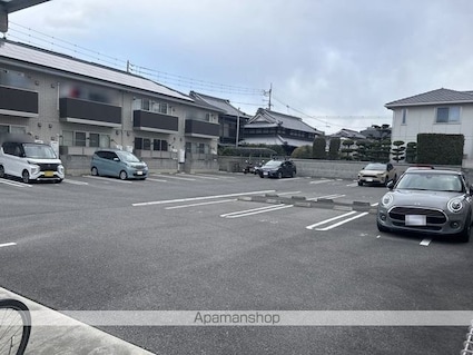 スペリアージュ　Ａ棟[1LDK/59.57m2]の駐車場