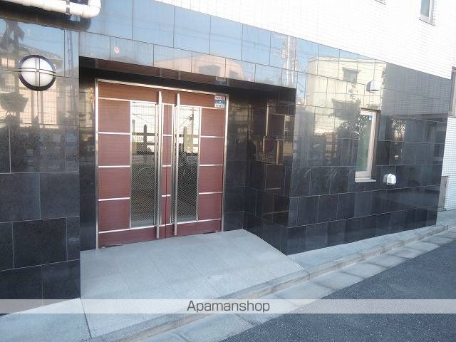 メインステージ野方駅前の玄関写真