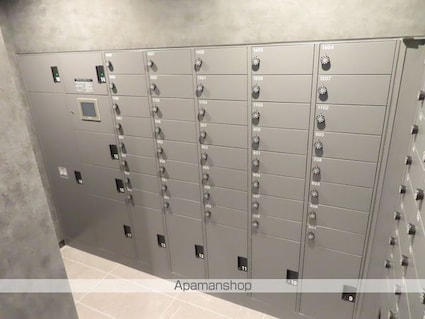 コートレジデンス南大塚[1LDK/40m2]の共用部2