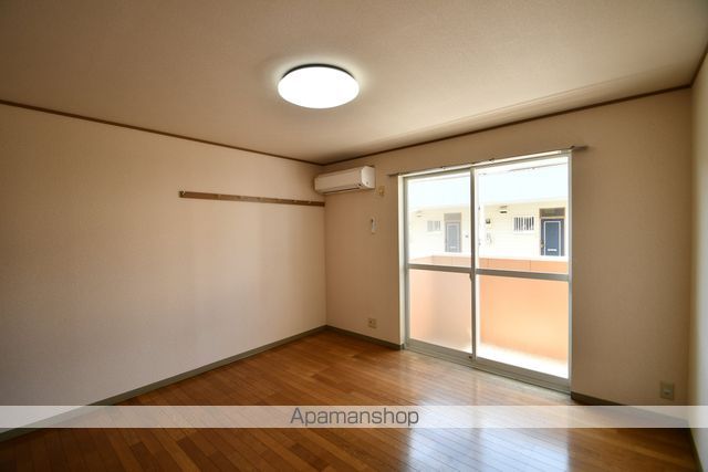 フェニックスタウンC館の内装写真