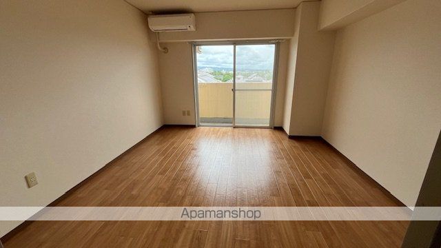 スカイコート宮崎IIの内装写真