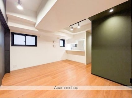 ＺＯＯＭ信濃町[2LDK/51.4m2]のリビング・居間