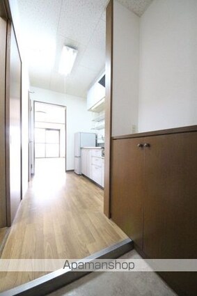 グランシャトレ伊賀上[1K/30.38m2]の玄関