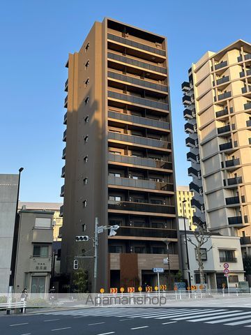 コスモグラシア新宿西早稲田の外観写真