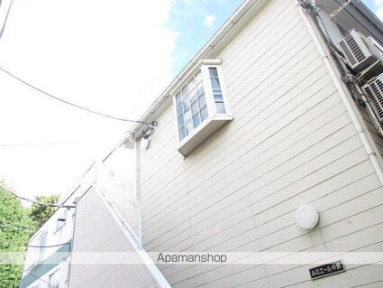 東京都中野区中央４丁目[1R/15m2]のエントランス