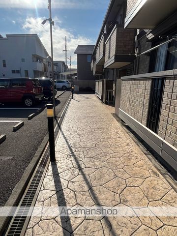 サンフラワーの玄関写真