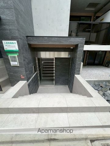 VISTA ASAGAYA.Nの玄関写真