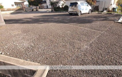 カーサＹＯＵ[1LDK/47.07m2]の駐車場