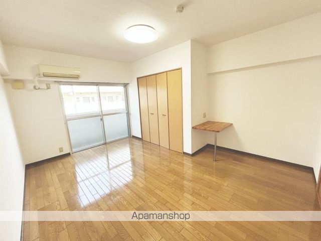 ハーバーハイツ万代町の内装写真