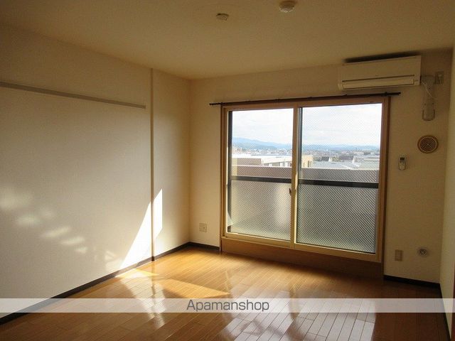ライプンの内装写真