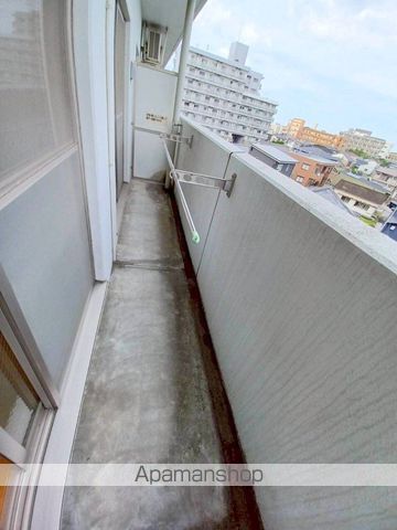 デュアルカーサ横町の内装写真