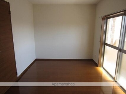 ＣＯＬＬＩＮＥ[3LDK/66.24m2]の内装2