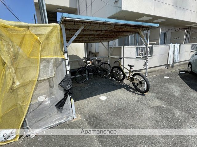 メゾンニシヤマの外観写真