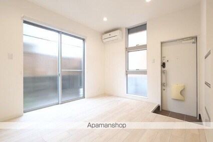 Ｌｕｎａ　Ｂｉａｎｃａ　Ｄｏｉｄａ[1R/29.81m2]のリビング・居間