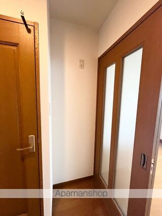 和歌山県和歌山市小松原５丁目[1K/21.66m2]の内装3