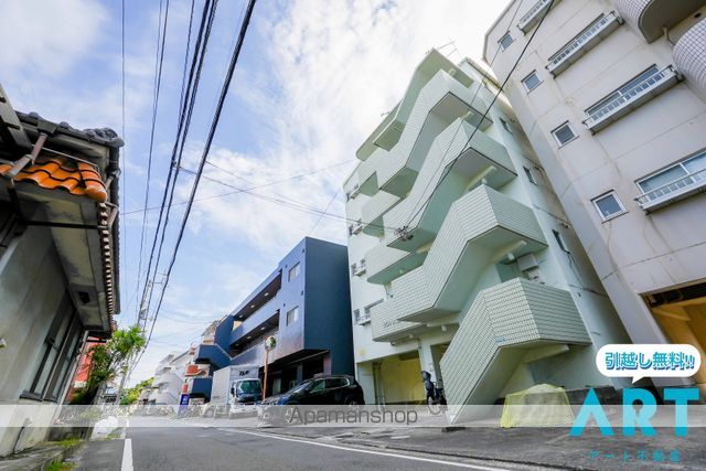 サンハイム和泉の外観写真