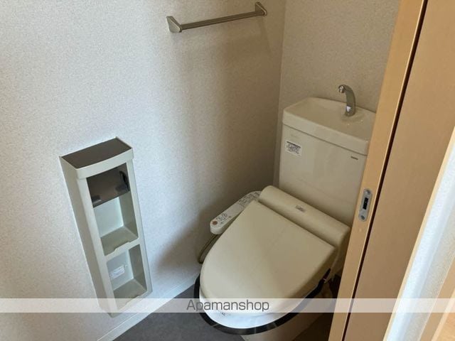 和歌山県和歌山市湊[2LDK/68.84m2]のトイレ