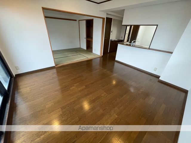 ライオンズマンション藤ヶ丘ガーデンシティ参番館の内装写真