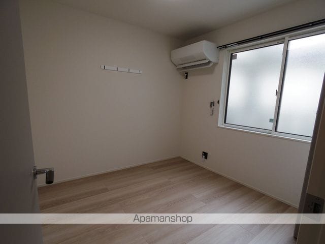 AUSPICIOUS HOUSEの内装写真