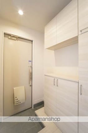 カームリバー[1LDK/39.33m2]の玄関