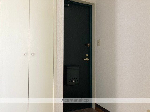 ウイング用賀[1K/20.4m2]の玄関